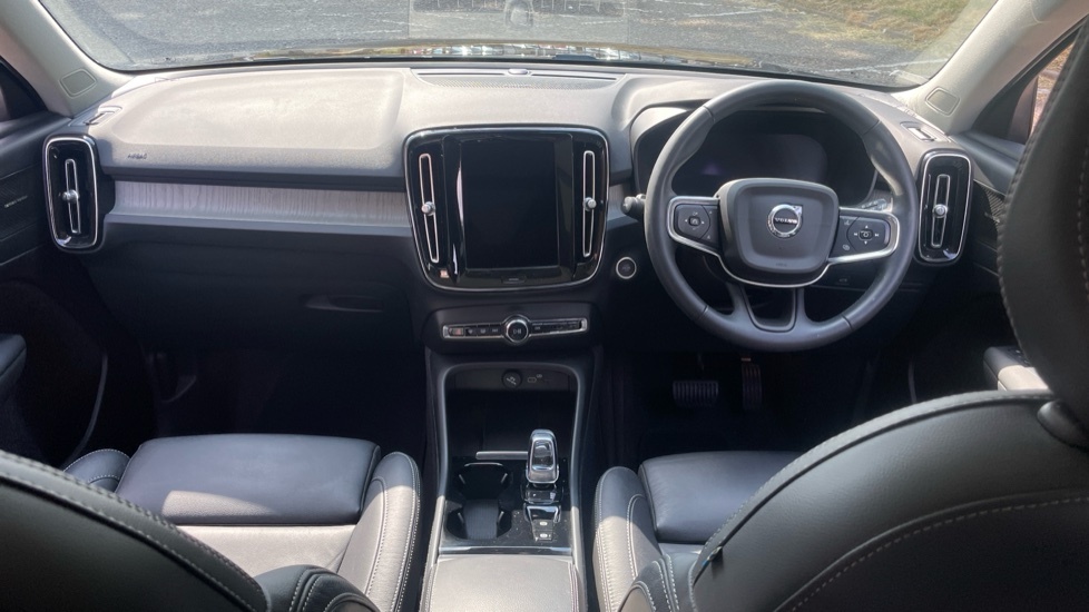 Volvo XC40 Ultimate, B4 Mild Hybrid, Dark HK23RMZ Black #5