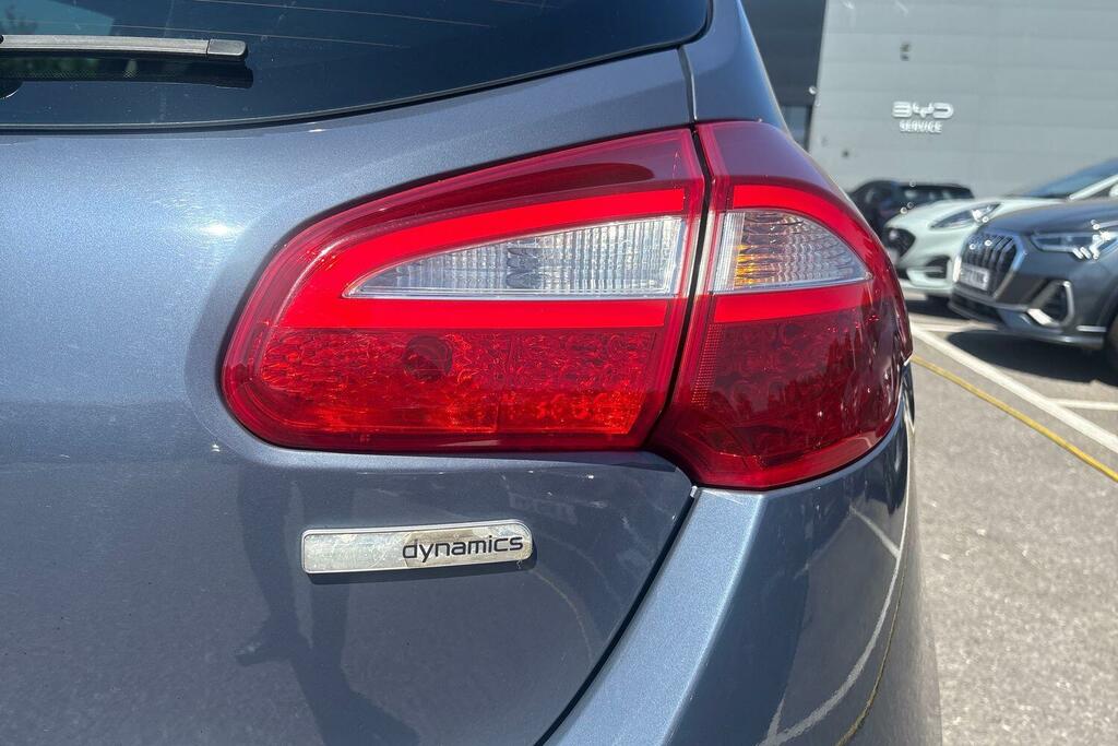 Kia Ceed 1.6 Ceed 2 Isg Crdi White #42