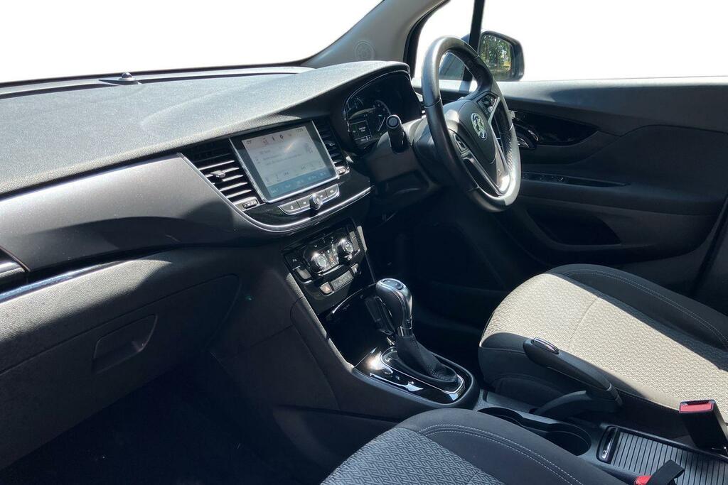 Vauxhall Mokka Hatchback White #2