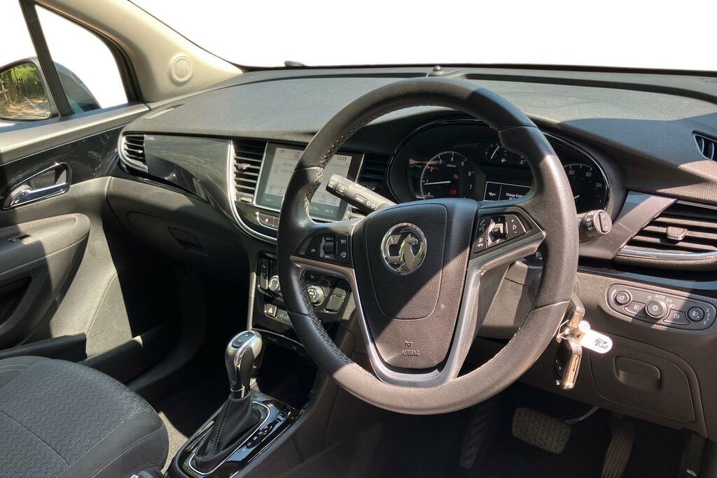 Vauxhall Mokka Hatchback White #6