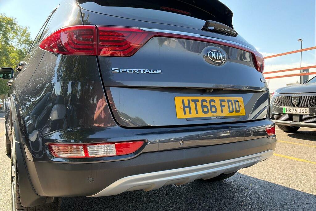 Kia Sportage 1.7 Crdi 4 Euro 6 Ss Silver #6