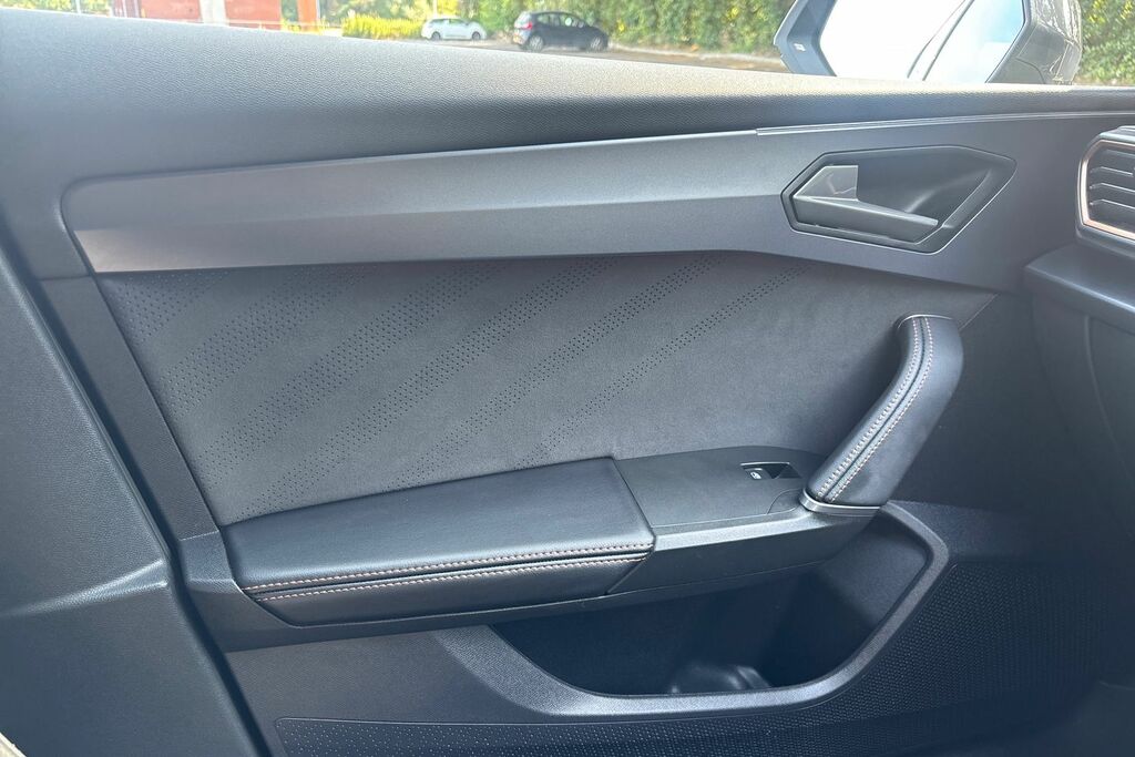 Cupra Leon 1.5 Etsi 150 V3 Dsg Blue #79