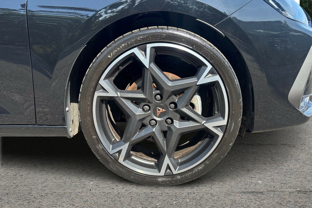 Cupra Leon 1.5 Etsi 150 V3 Dsg Blue #9