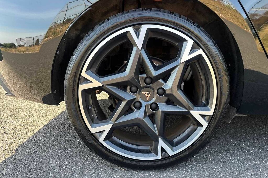 Cupra Leon 1.5 Etsi 150 V3 Dsg Blue #54