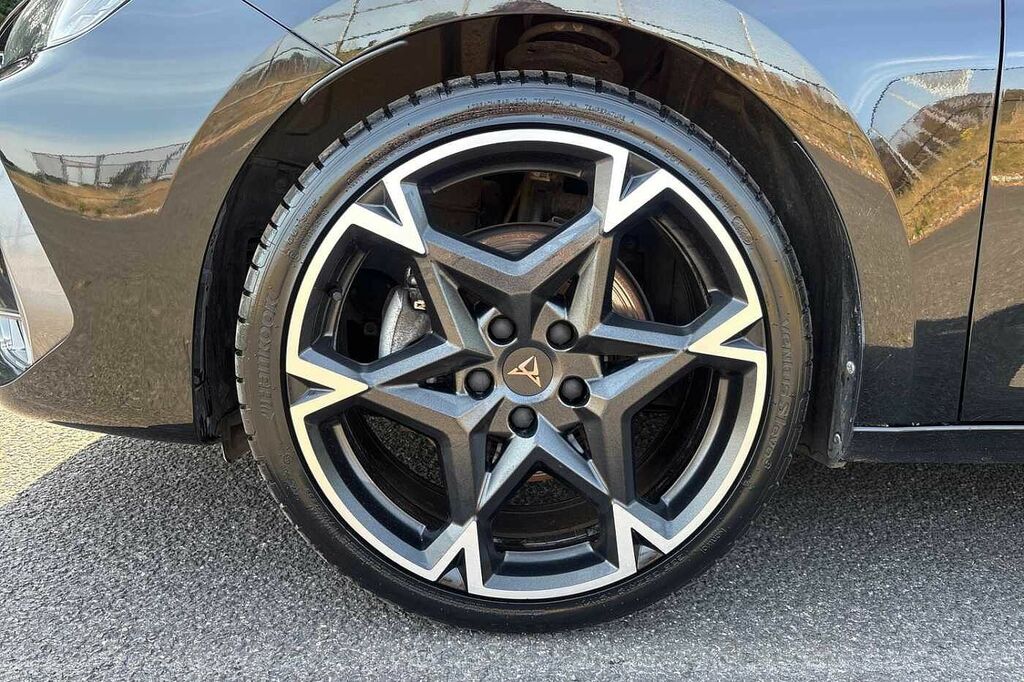 Cupra Leon 1.5 Etsi 150 V3 Dsg Blue #52