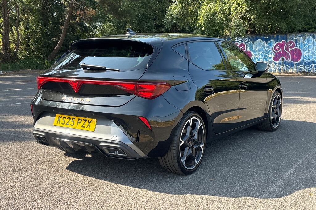 Cupra Leon 1.5 Etsi 150 V3 Dsg Blue #65