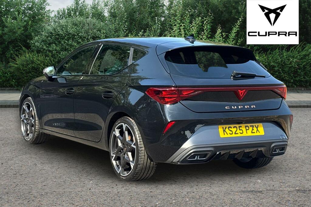 Cupra Leon 1.5 Tsi 150 V2 Black #5