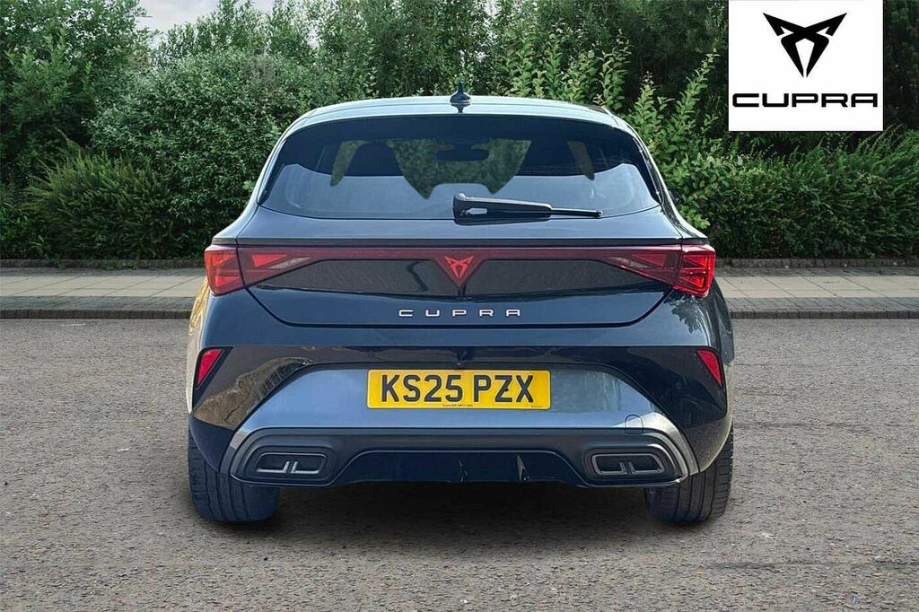 Cupra Leon 1.5 Etsi 150 V3 Dsg Blue #15