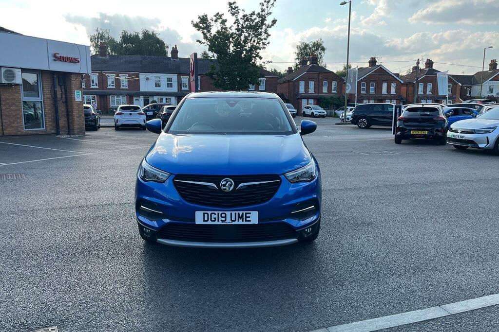 Vauxhall Grandland White #23