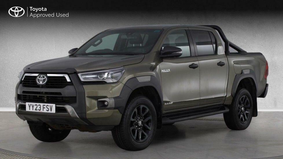 Toyota HILUX 2.8 D-4d Invincible X 4Wd Euro 6 Ss Brown #3