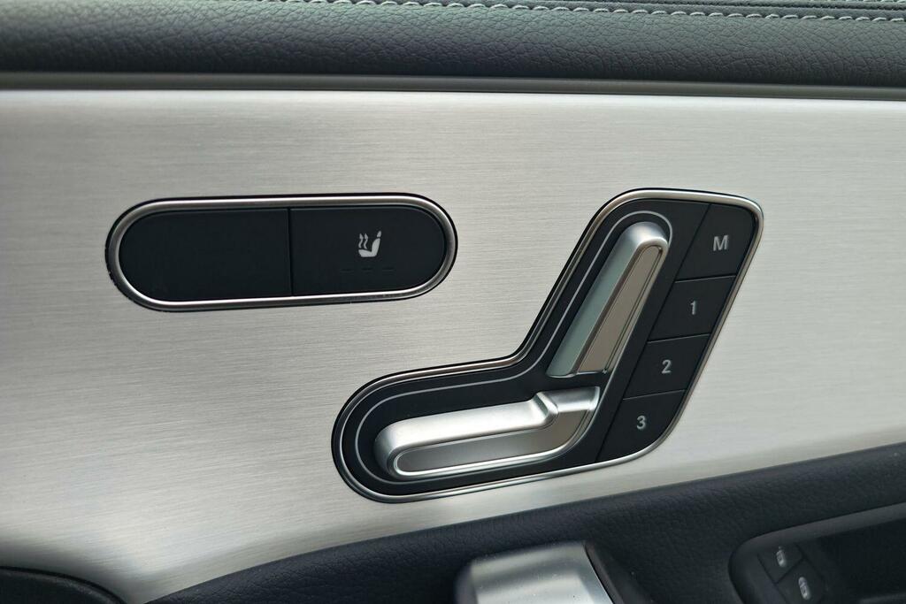 Mercedes-Benz CLA Class Cla 35 Premium Plus 4Matic Tip Silver #39