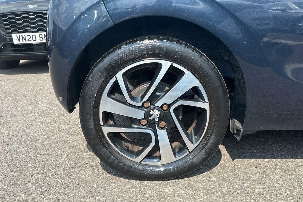 Peugeot 108 Active #34