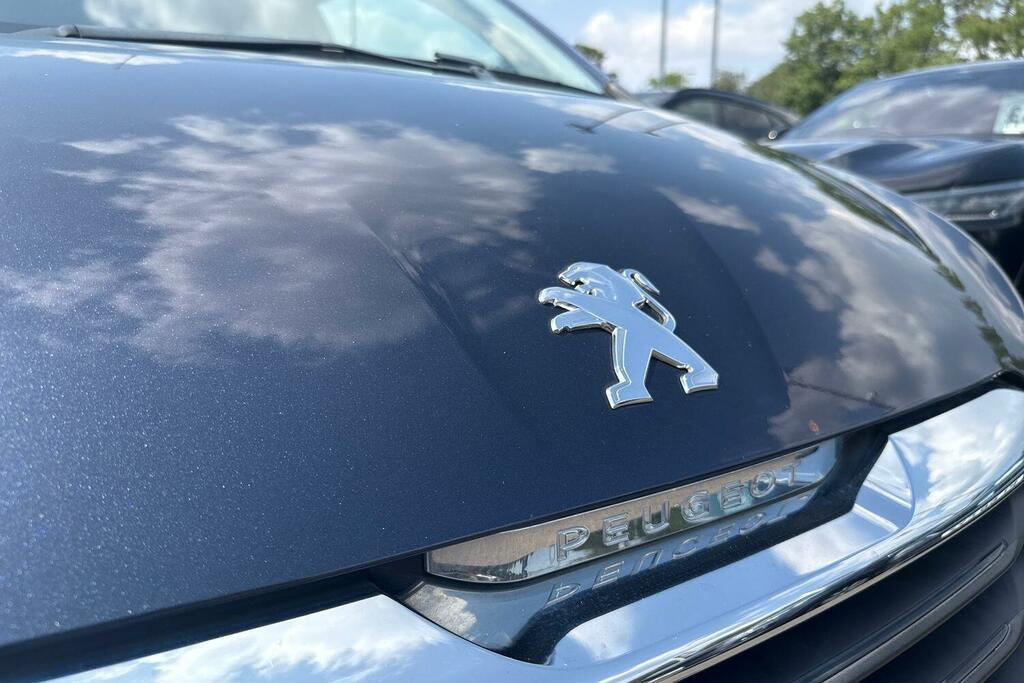 Peugeot 108 Active #40