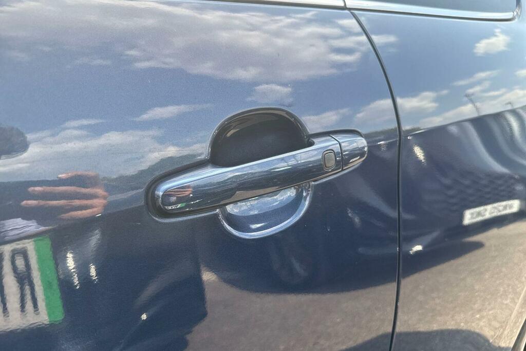 Peugeot 108 Active #38