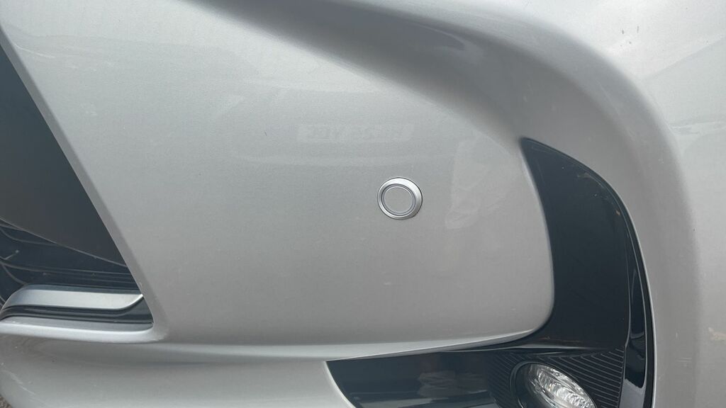 Toyota Yaris Active White #87