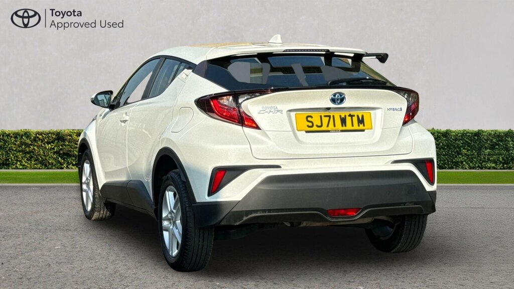 Toyota C-Hr 1.8 Vvt-h Gpf Icon Suv Hybrid Cvt Euro White #4