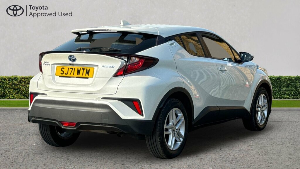 Toyota C-Hr 1.8 Vvt-h Gpf Icon Suv Hybrid Cvt Euro White #2