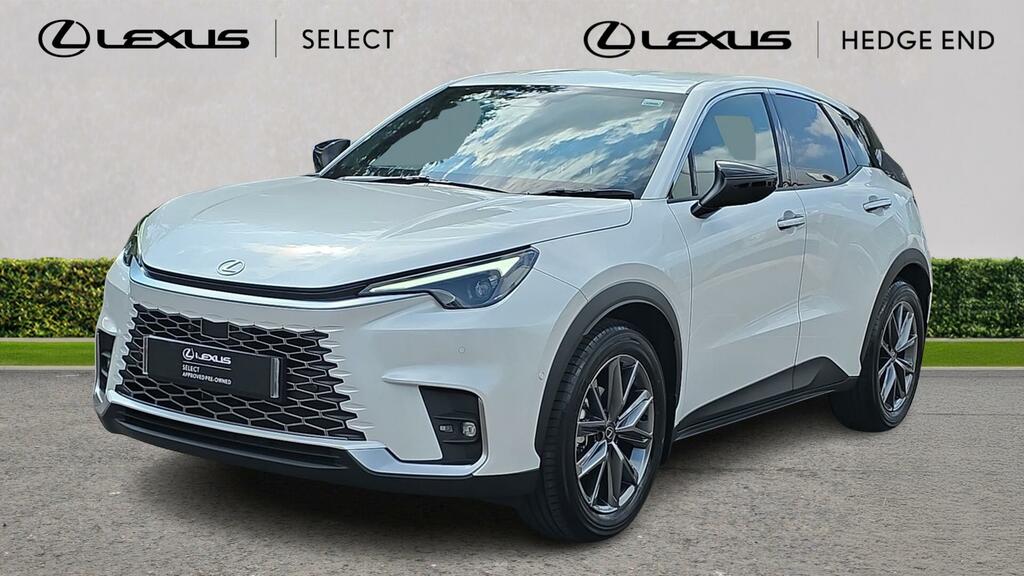 Lexus LBX 1.5 Vvt-ie Takumi Suv Hybrid E-cvt Euro HK26JSZ White #3