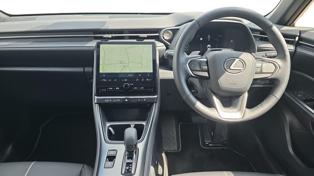 Lexus LBX 1.5 Vvt-ie Takumi Suv Hybrid E-cvt Euro HK26JSZ White #6