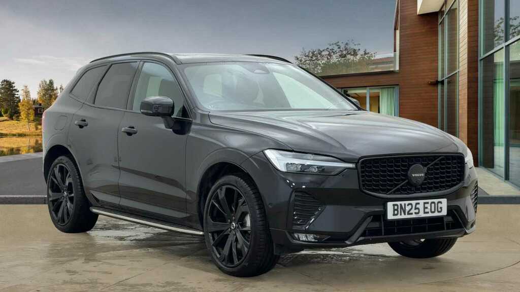 Volvo XC60 Black Edition Plus, B5 Awd Mild Hybrid, Black
