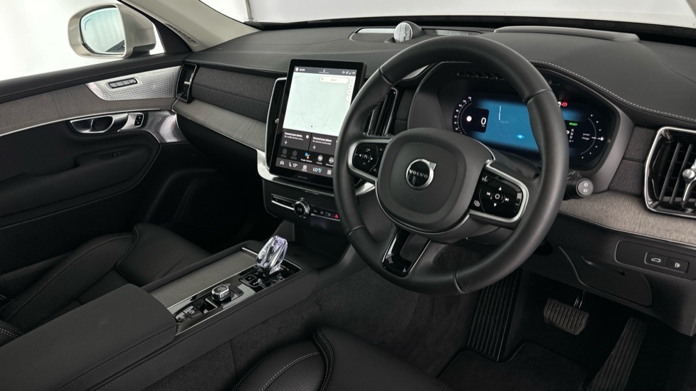 Volvo XC90 Ultra Blue #9