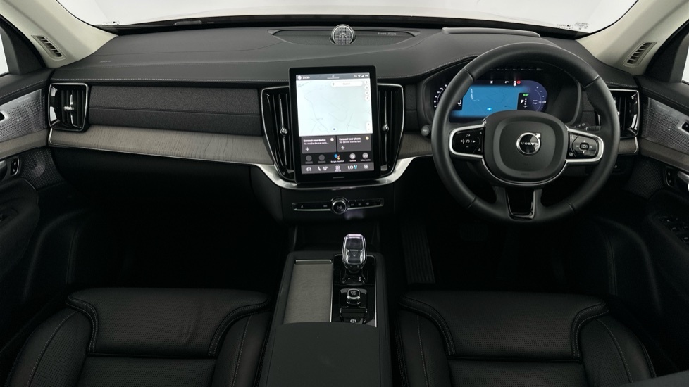 Volvo XC90 Ultra Blue #10