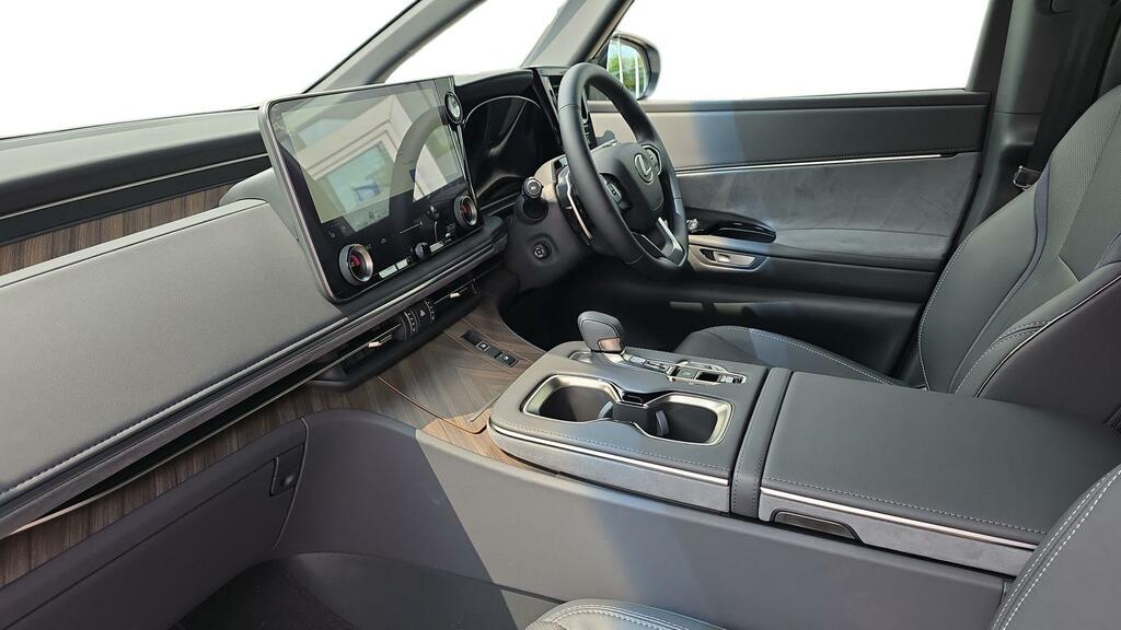 Lexus LM 2.5 350H Takumi Mpv Hybrid E-cvt Awd Eu White #5