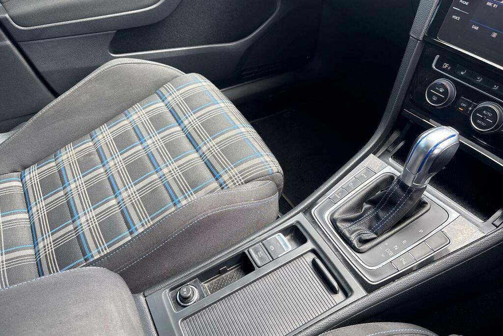 Volkswagen e-Golf 1.4 Gte Advance Silver #12
