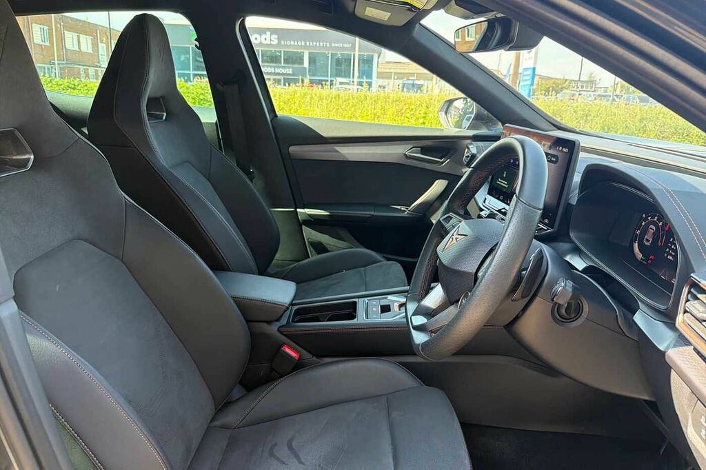 Cupra Formentor 1.5 Etsi 150 V2 Dsg White #32