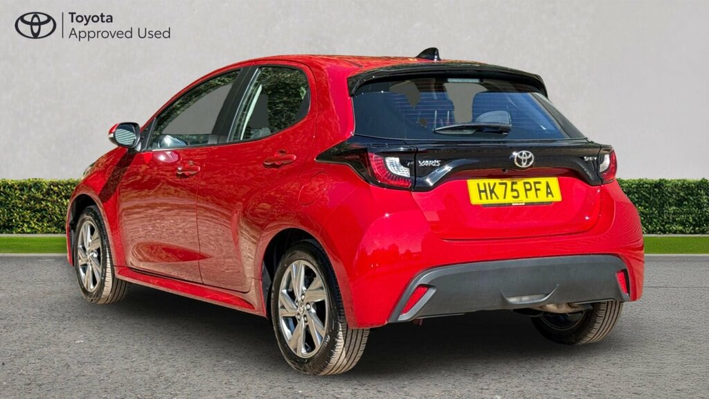 Toyota Yaris 1.5 Vvt-h Icon Hatchback Hybrid E-cvt E HK75PFA #4