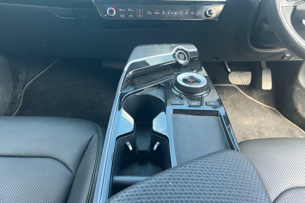 Kia EV6 77.4Kwh Gt Line Hatchback White #17