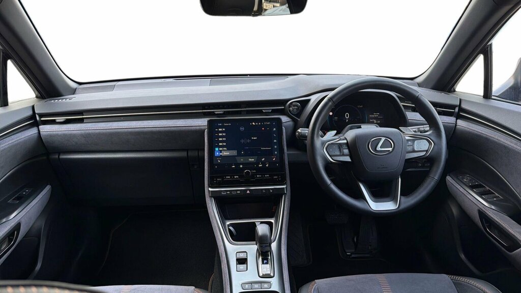 Lexus LBX 1.5 Vvt-ie Takumi E-cvt Euro 6 Ss GV25CRJ Blue #6