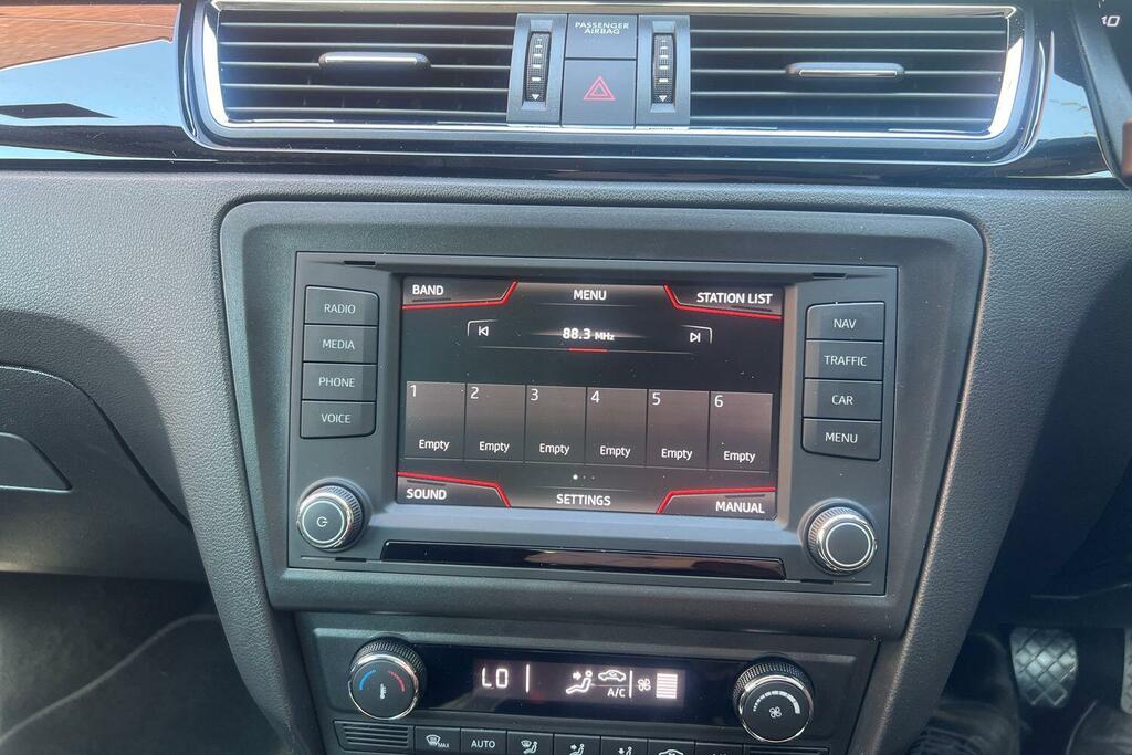 Seat Toledo 1.0 Tsi Xcellence Black #10