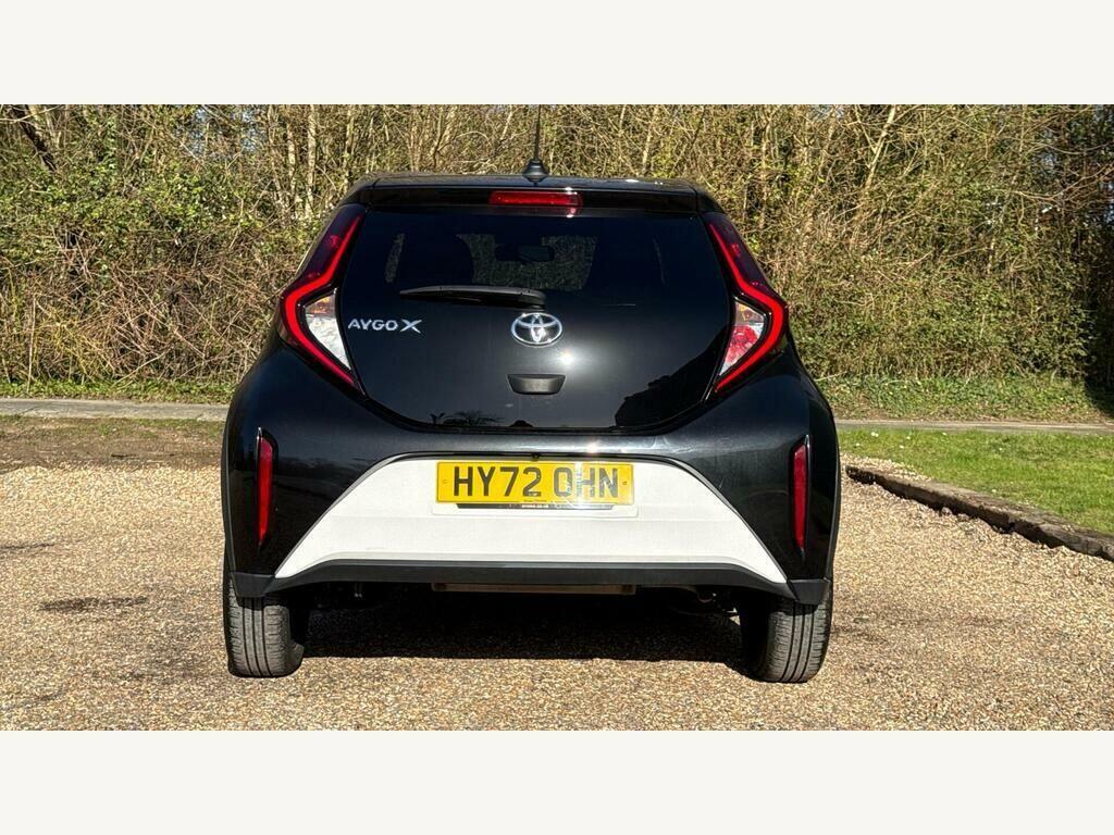 Toyota Aygo X 1.0 Vvt-i Edge Hatchback X-shift Euro 6 White #4