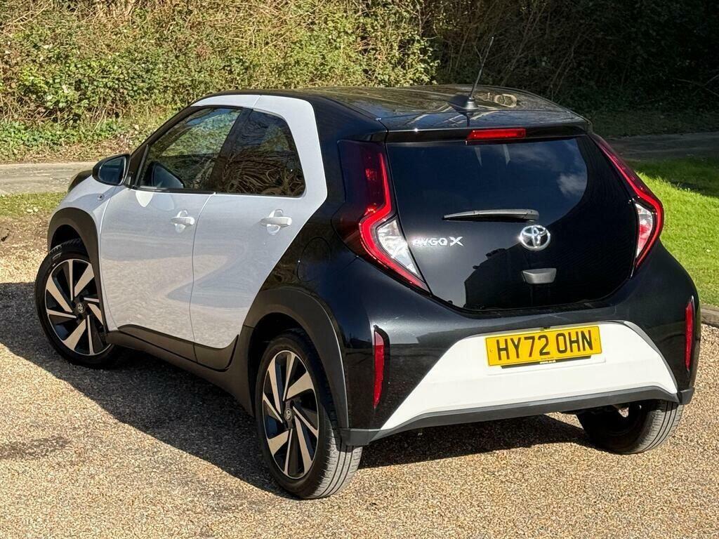 Toyota Aygo X 1.0 Vvt-i Edge Hatchback X-shift Euro 6 White #3