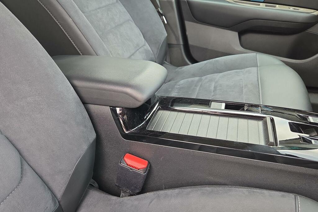 Citroen e-C4 100Kw Shine Plus 50Kwh Grey #27