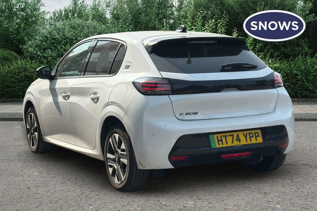 Peugeot e-208 50Kwh Allure 11Kw Charger White #3