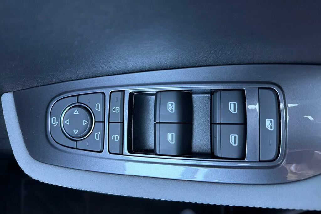 Byd Dolphin Comfort 150Kw 60.4Kwh White #18