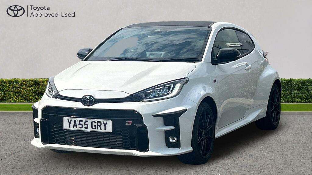 Toyota Yaris 1.6T Gr Circuit Awd Euro 6 YA55GRY White #3