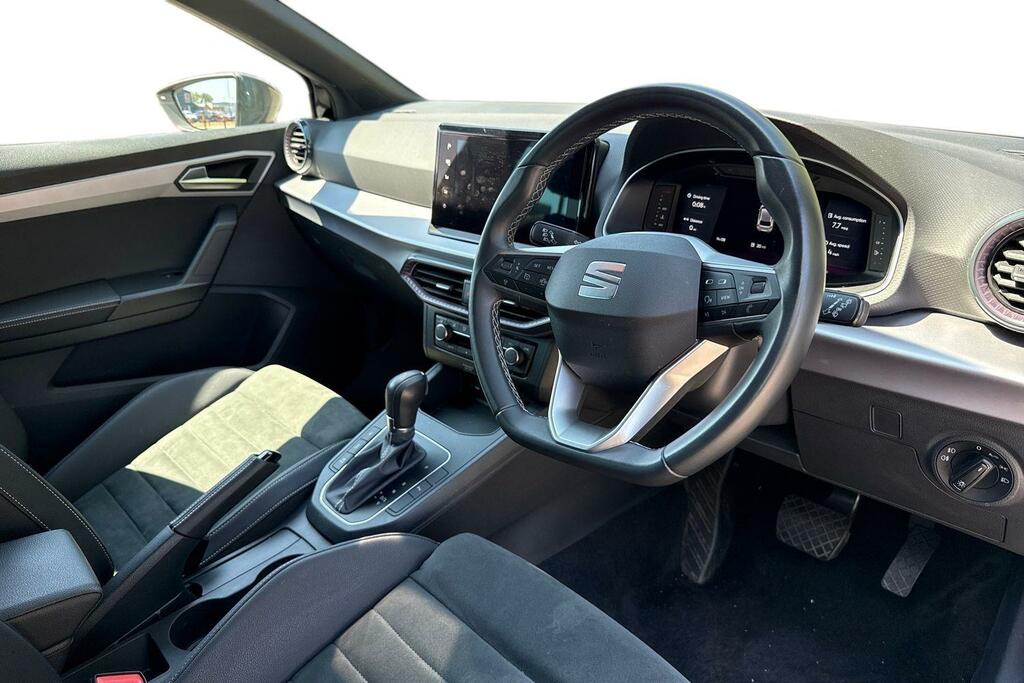 Seat Ibiza 1.0 Tsi 115 Xcellence Lux Dsg Black #6