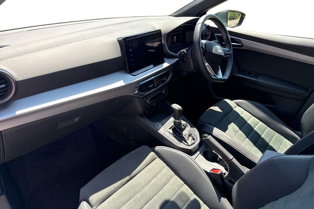 Seat Ibiza 1.0 Tsi 115 Xcellence Lux Dsg Black #2