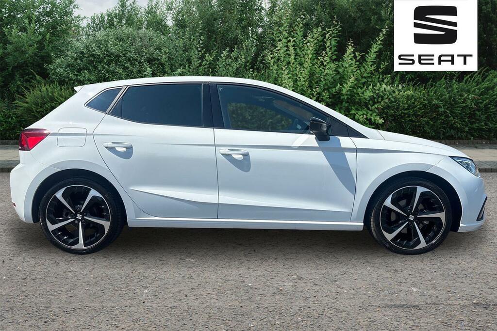Seat Ibiza 1.0 Tsi 115 Fr Sport Dsg White #4