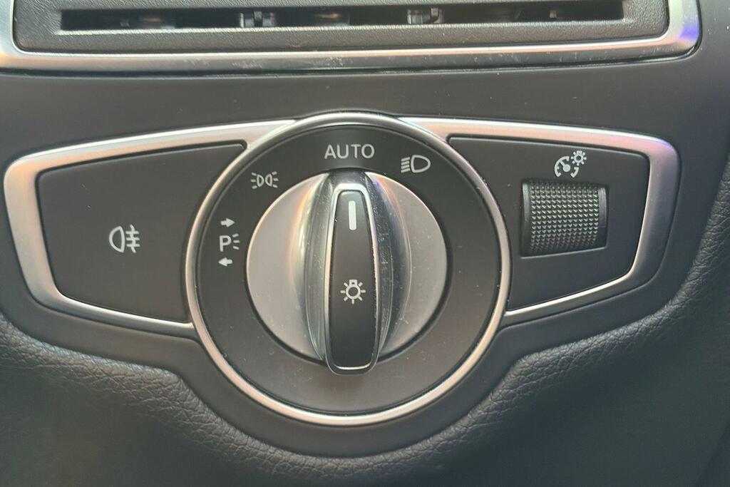 Mercedes-Benz C Class 220 Se Executive Edition D A Black #27