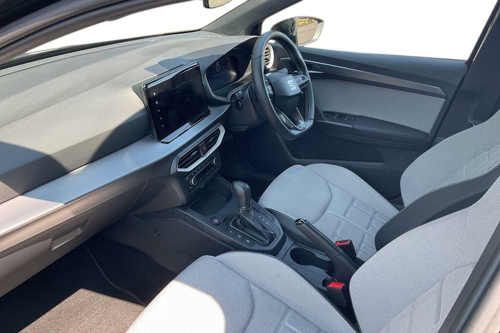 Seat Ibiza 1.0 Tsi 115 Fr First Edition Dsg Black #2