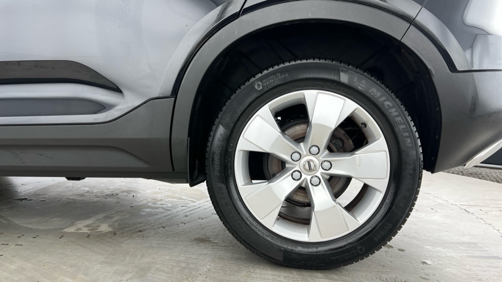 Volvo XC40 Momentum, T3 Black #4