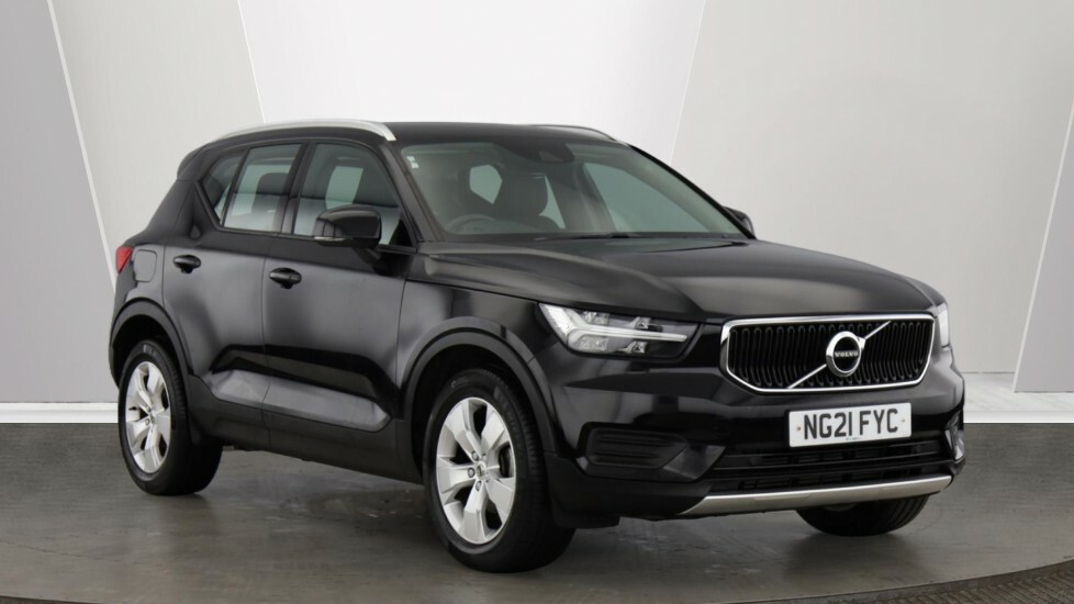 Volvo XC40 Momentum, T3 Black