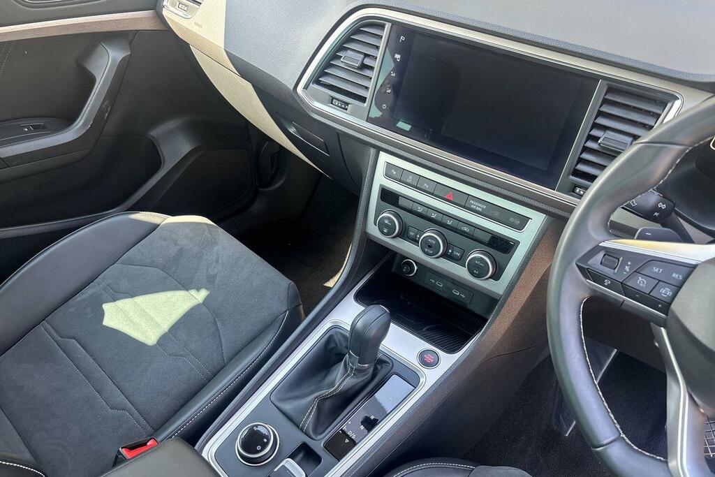 Seat Ateca 1.5 Tsi Evo Fr Suv Dsg White #17