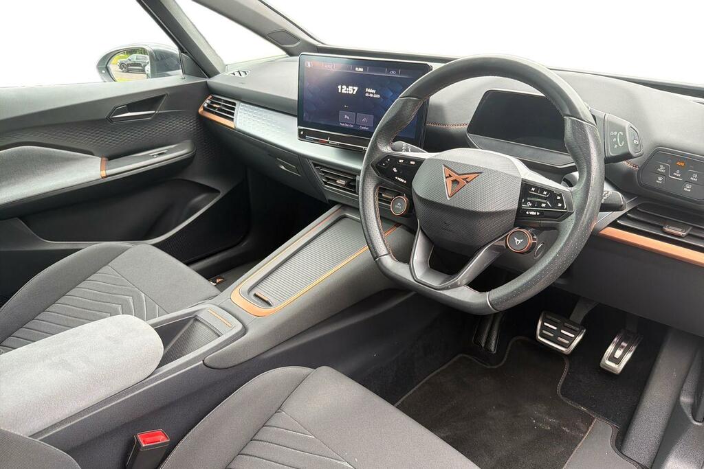 Cupra Born V1 58Kwh White #6