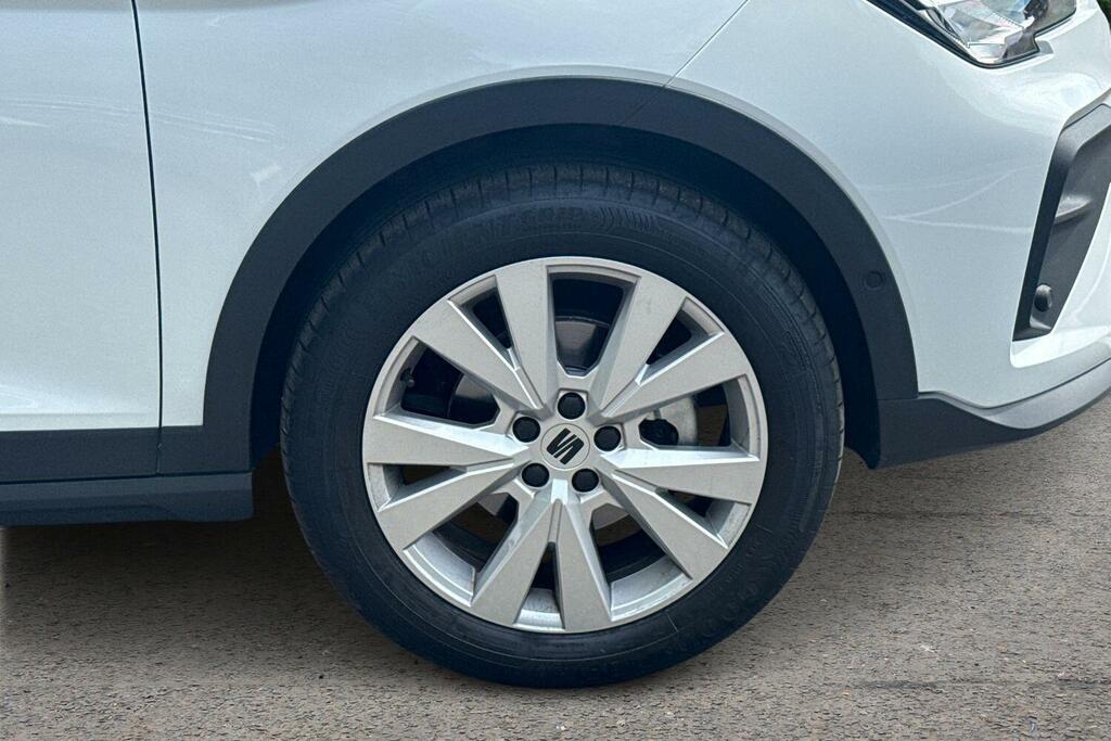 Seat Arona 1.0 Tsi 115 Fr First Edition White #5