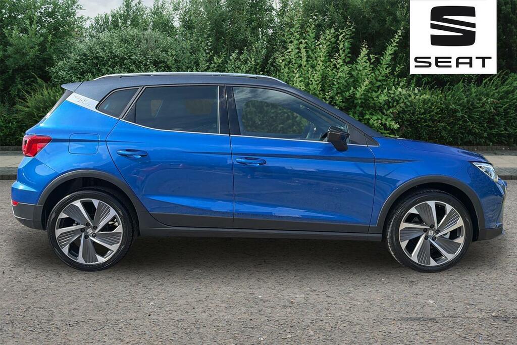 Seat Arona 1.0 Tsi 115 Fr Sport Blue #4